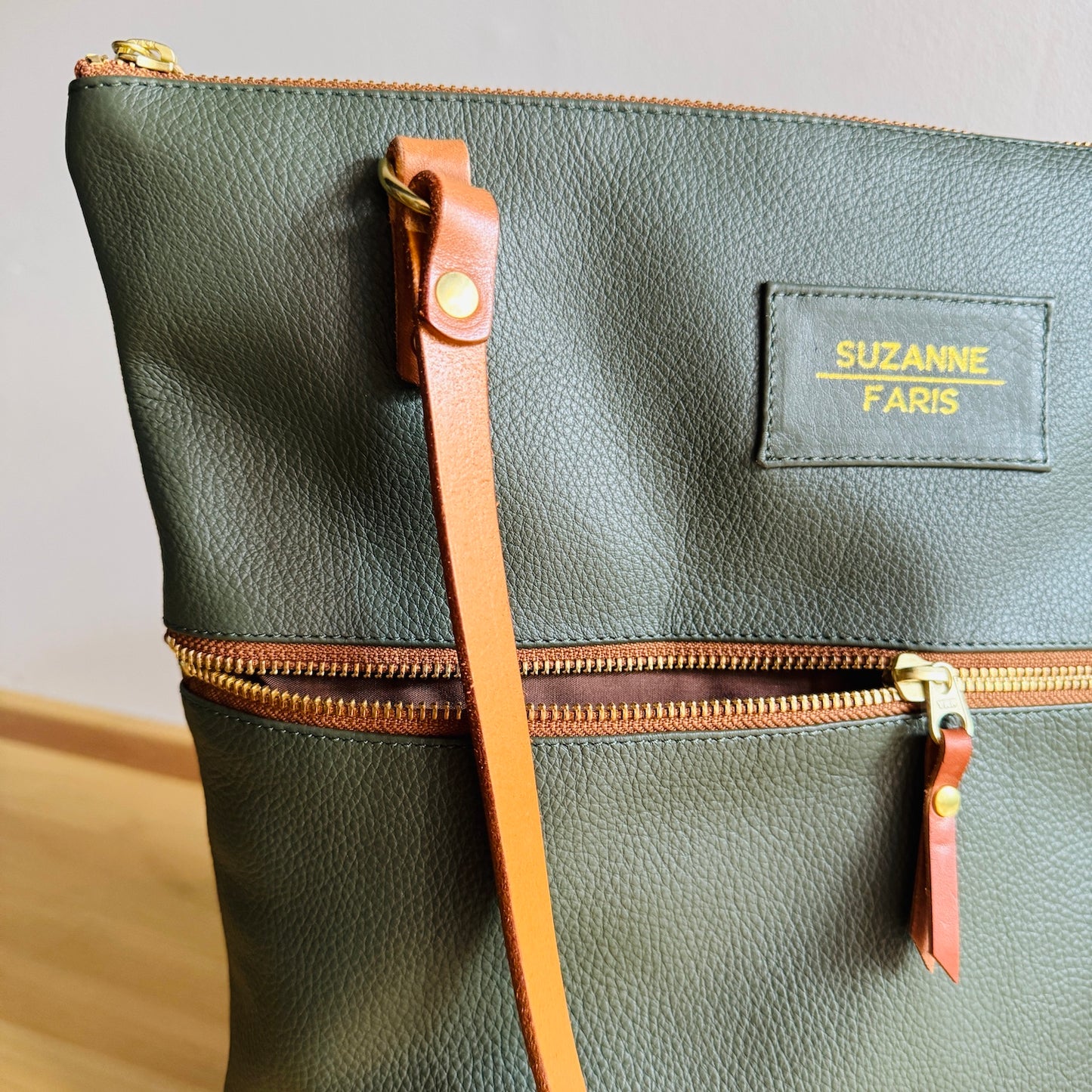 Luxury leather - Dark Olive