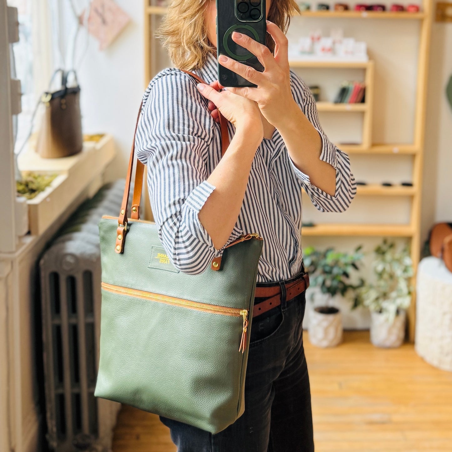 Luxury leather - Dark Olive