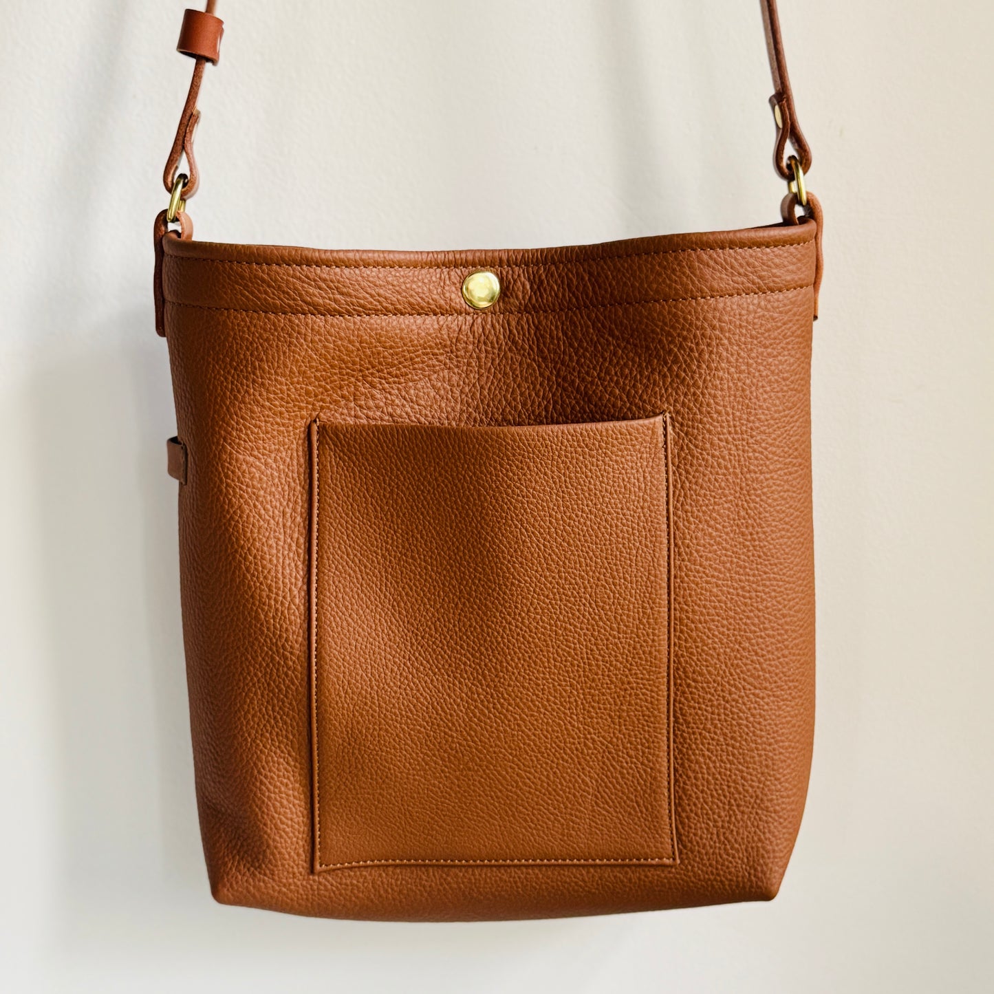 Leather Snap Bag - New Tan