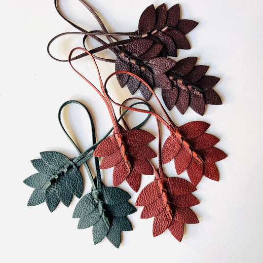 Leaf Charm
