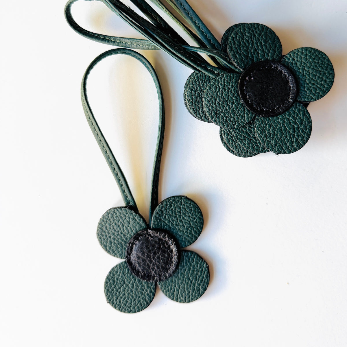 Daisy Charms