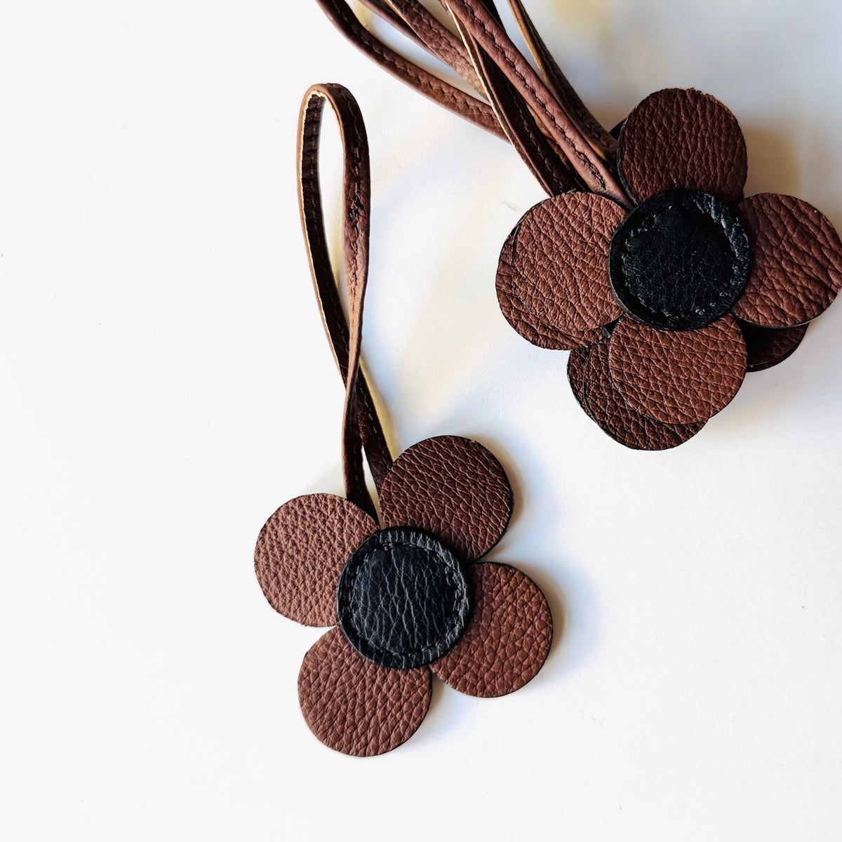 Daisy Charms