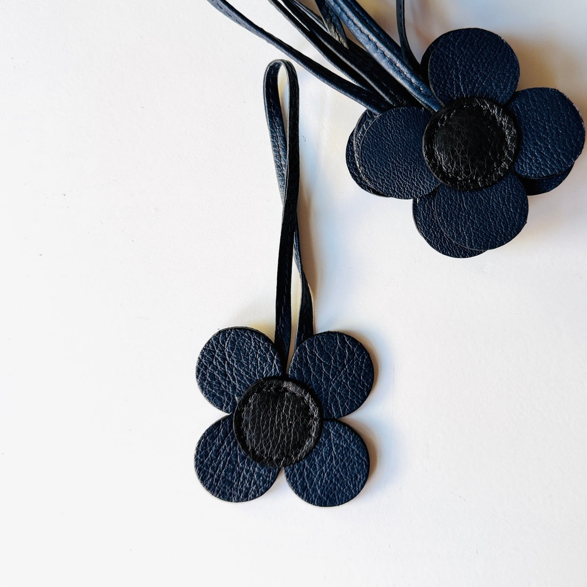 Daisy Charms
