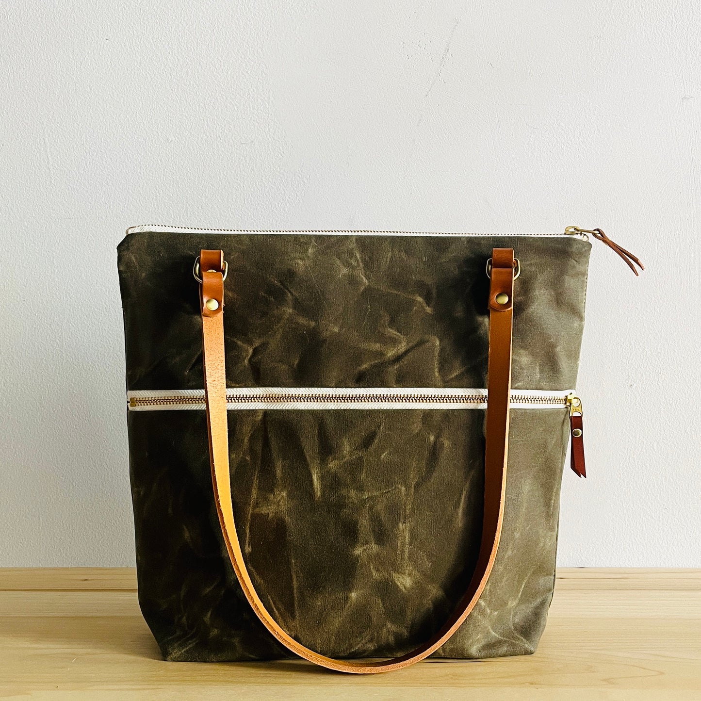 Olive-Waxed canvas shoulder bag