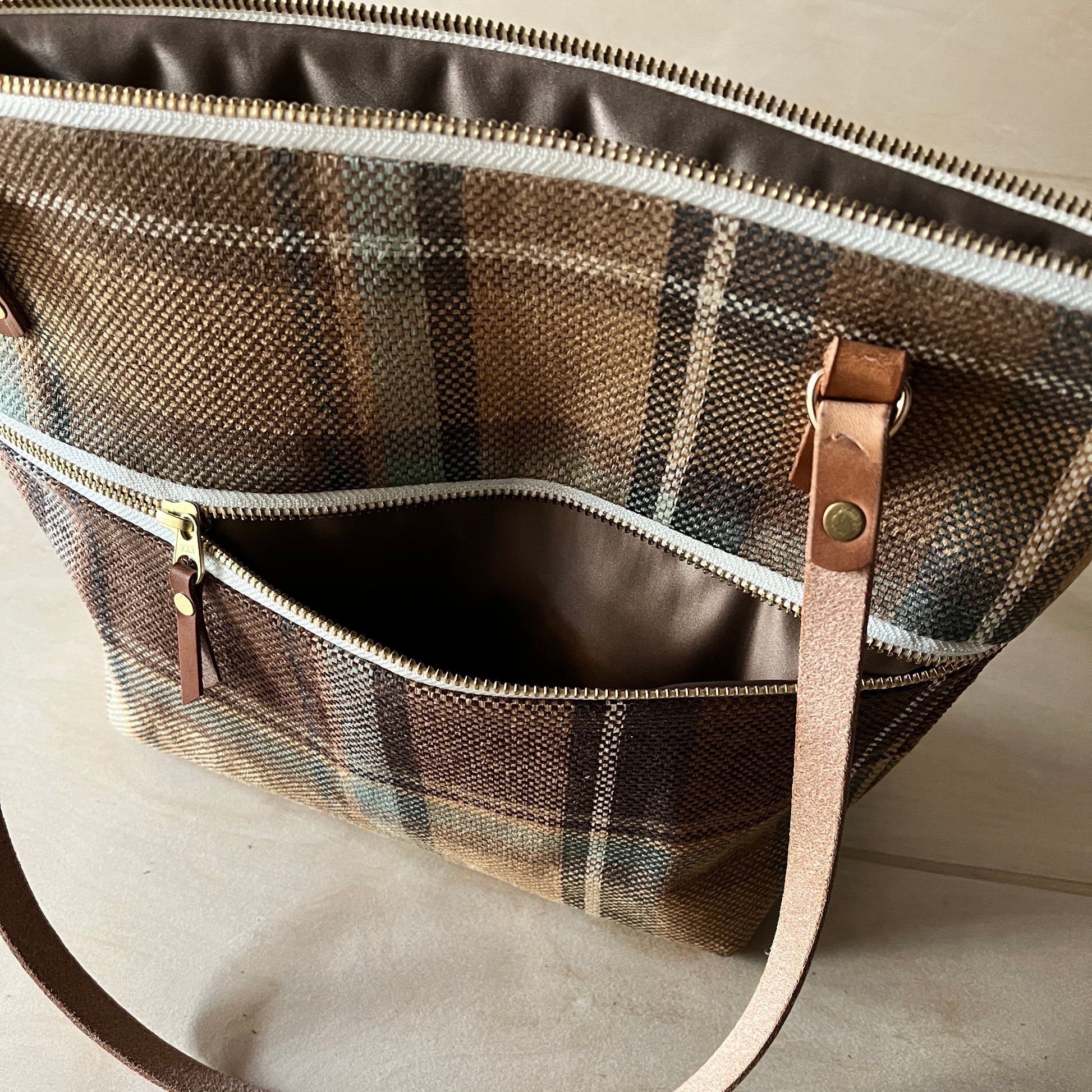 Caramel Plaid - shoulder bag