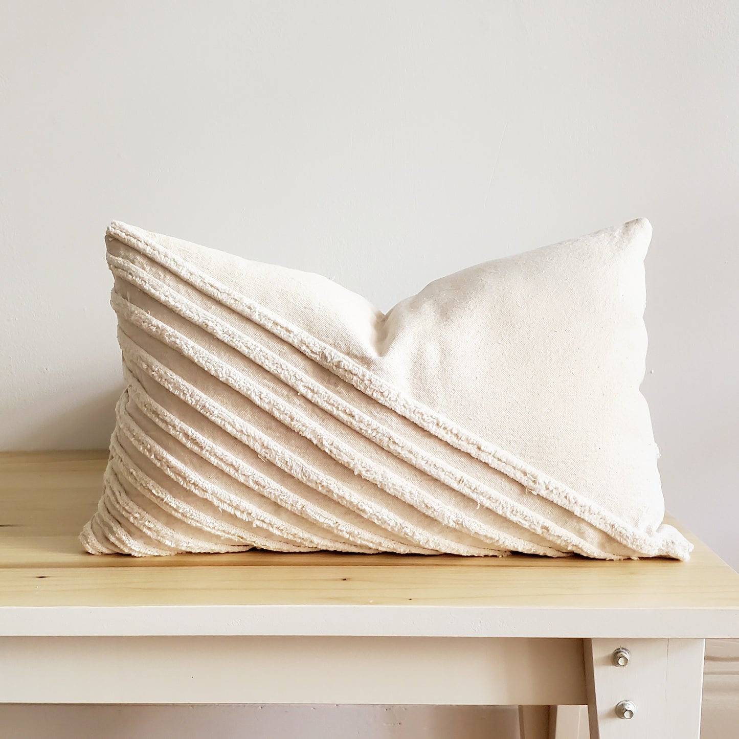 Textured Pillows - Small White